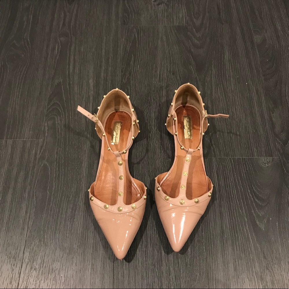 Halogen shoes